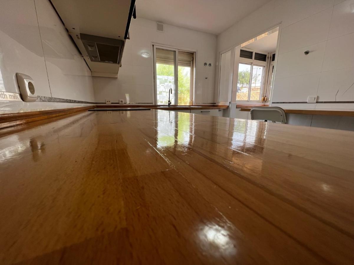Premium Malaga Residence With Free Parking ภายนอก รูปภาพ