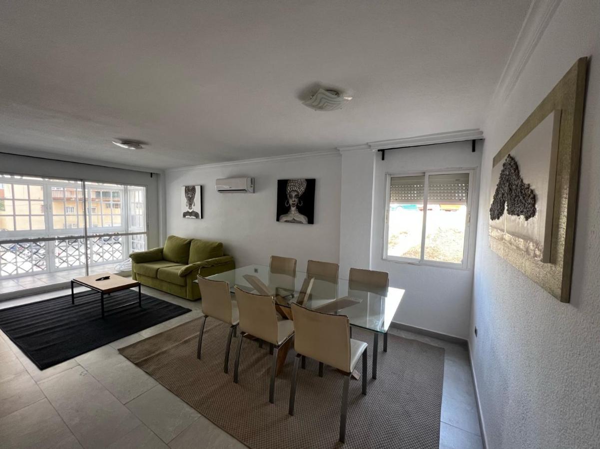 Premium Malaga Residence With Free Parking ภายนอก รูปภาพ