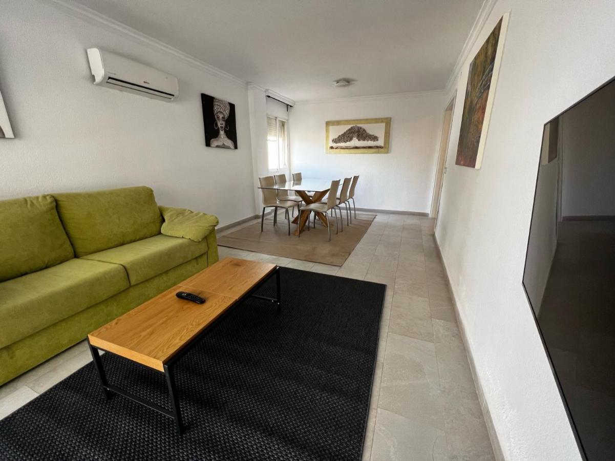 Premium Malaga Residence With Free Parking ภายนอก รูปภาพ