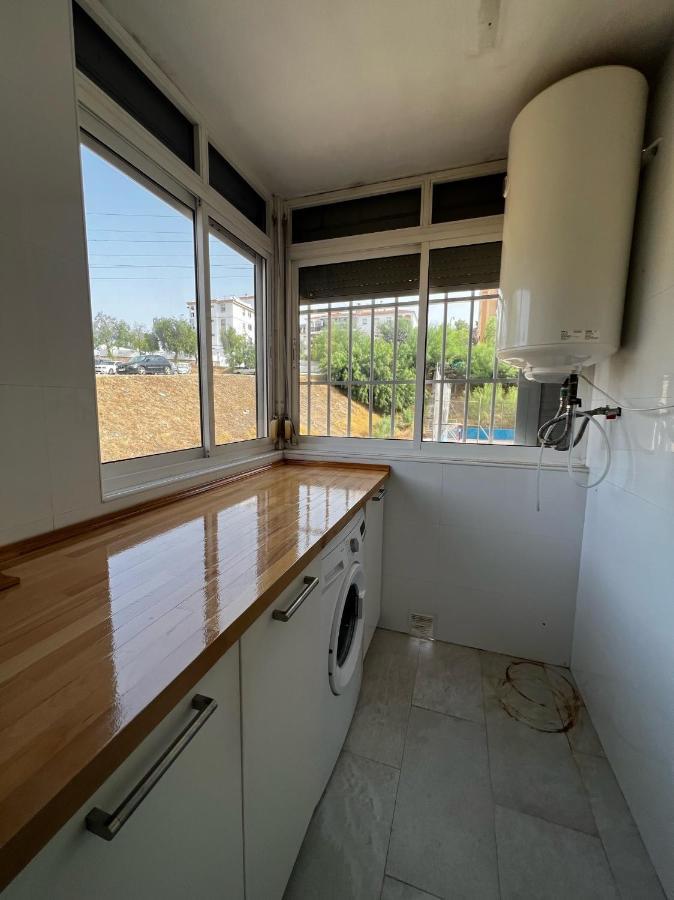 Premium Malaga Residence With Free Parking ภายนอก รูปภาพ