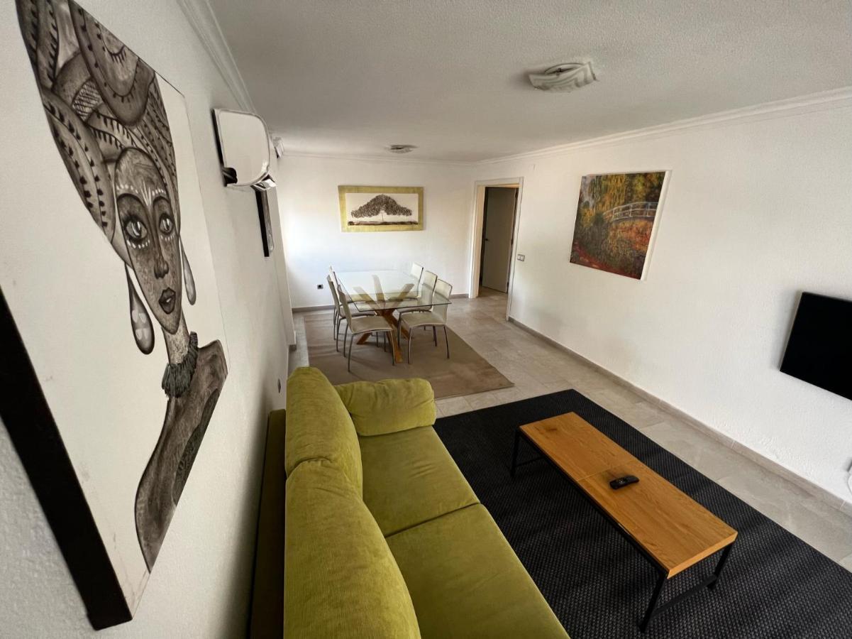 Premium Malaga Residence With Free Parking ภายนอก รูปภาพ